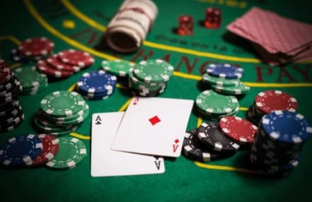 Dragon Tiger live dealer table on oke88 with card layout and betting positions